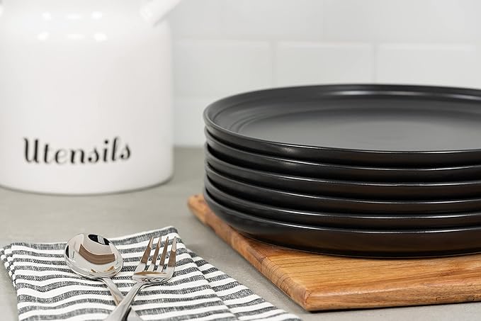 [Set of 6] 10.5-Inch Black Double-Rim Plastic Dinner Plates | Lightweight, Durable &amp; Stackable | Microwave &amp; Dishwasher Safe | Modern Minimalist Style