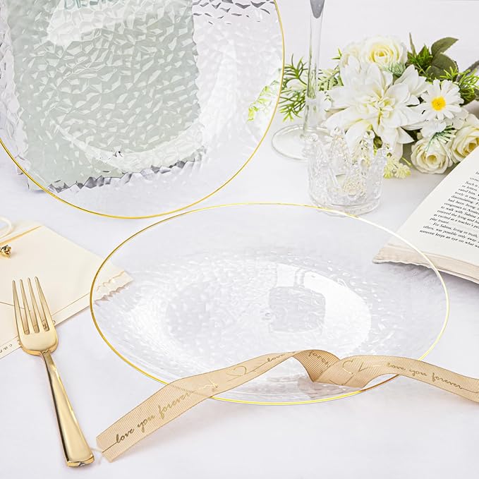 100 Piece Gold Plastic Plates - 10 Inch Clear Gold Dinner Plates - Hammered Design - Beautiful Disposable Plates - Heavy Duty Party Plates, Perfect for Weddings